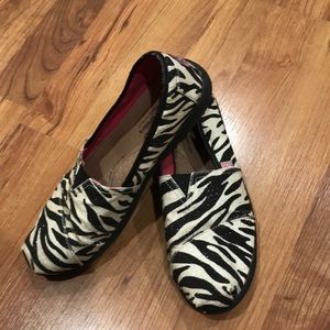 BOB SHOES  LIL BOBS SIZE 4 1/2 Girls.